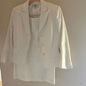 Cyrus Women's Cream Blazer and Dress Set